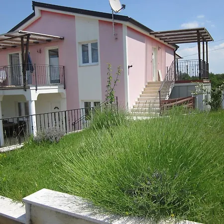 Matija Apartman Radmani